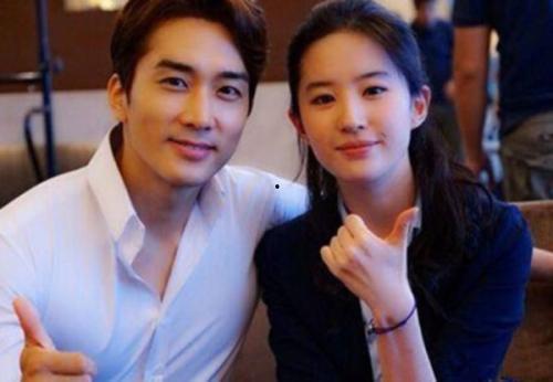 小贾娱乐圈里吃瓜是谁,真相与幕后 第3张 小贾娱乐圈里吃瓜是谁,真相与幕后 第3张